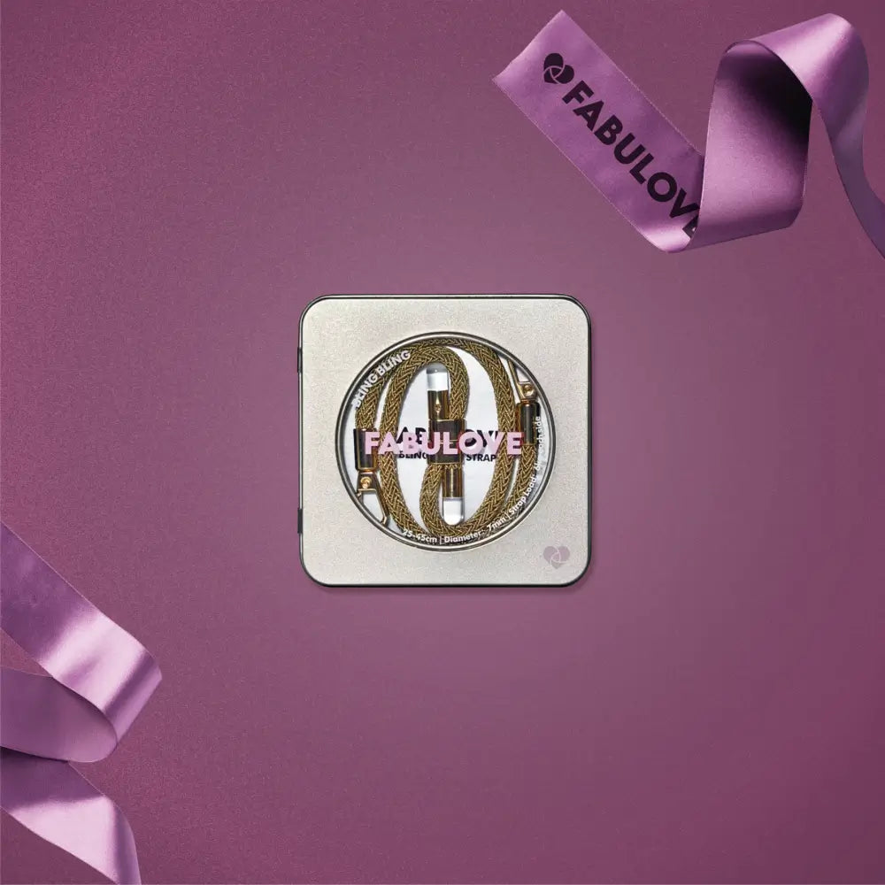 Christmas Special: Adjustable Lurex Wristlet With Tiny Bulb - Golden