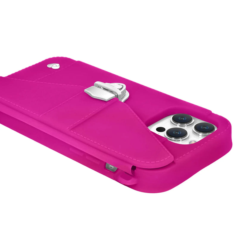Metallic buckle securing closed compartment on-the-go